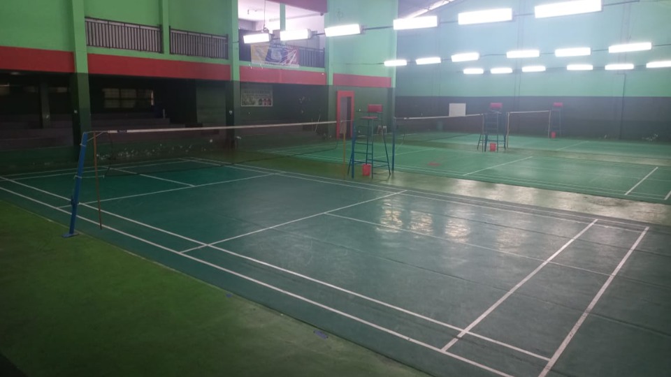 Lapangan Bulu Tangkis Indoor 1