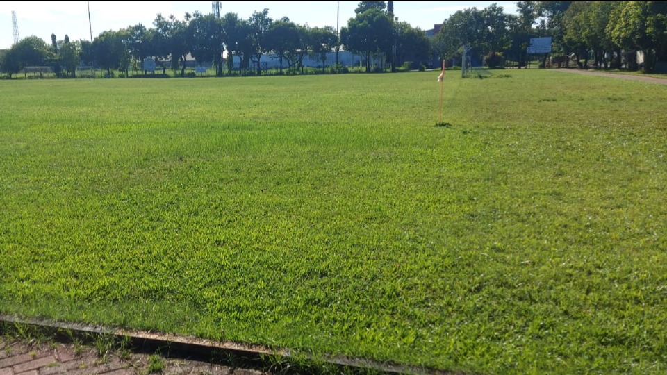 Lapangan Sepak Bola Outdoor